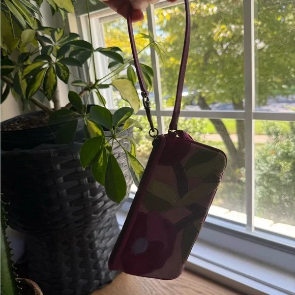 Coach RARE Suede and Leather Poppies for Peace Wristlet. - Picture 3 of 11